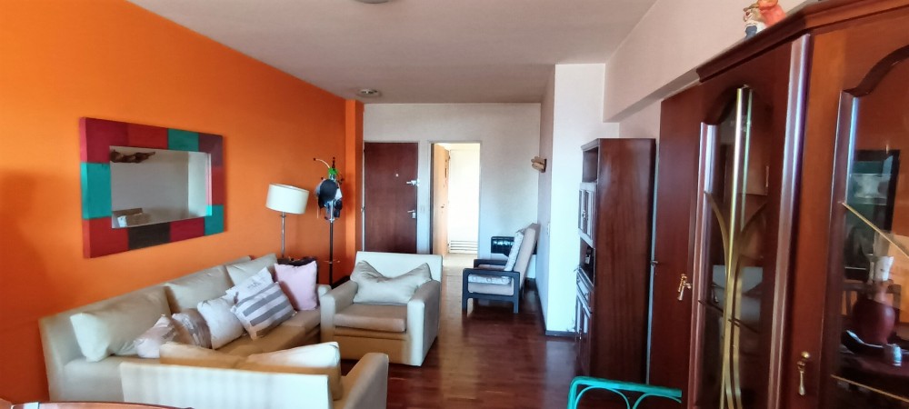 DEPARTAMENTO EN VENTA – CAPITAL –B° BOMBAL.