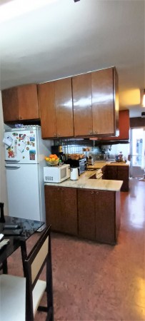 CASA  EN VENTA - CAPITAL - B° BOMBAL .