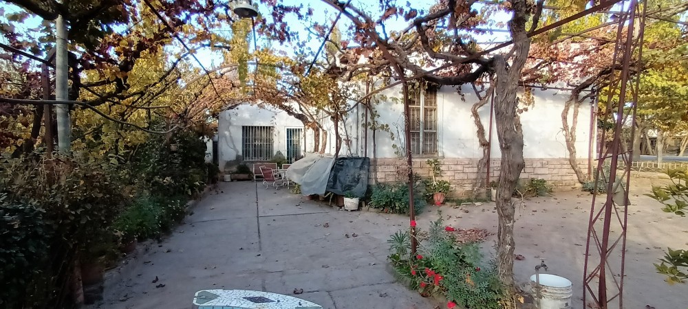 FINCA CON GALPON – EN VENTA – LAS HERAS