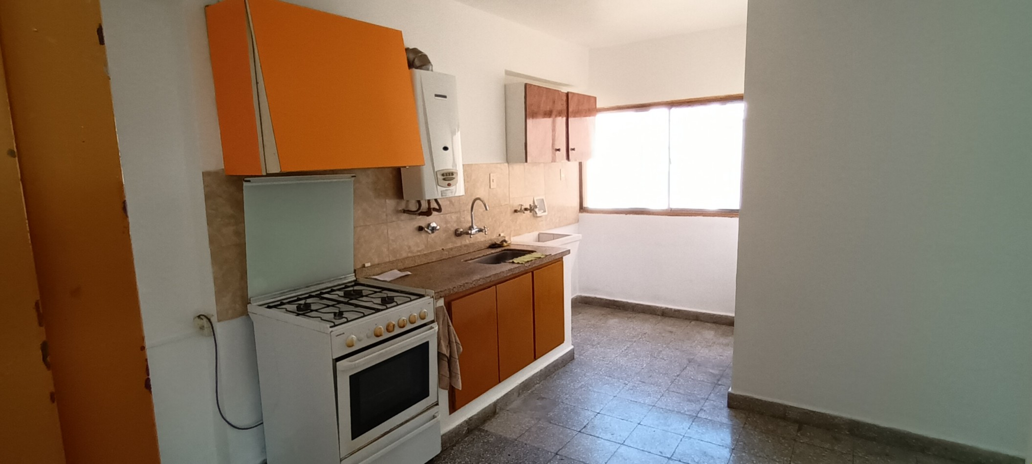 DEPARTAMENTO EN ALQUILER - B° UNIMEV - GUAYMALLEN 