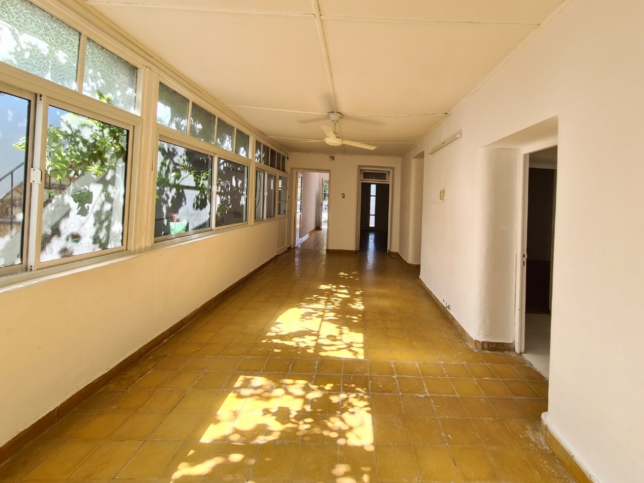 Casa en Venta - Godoy Cruz