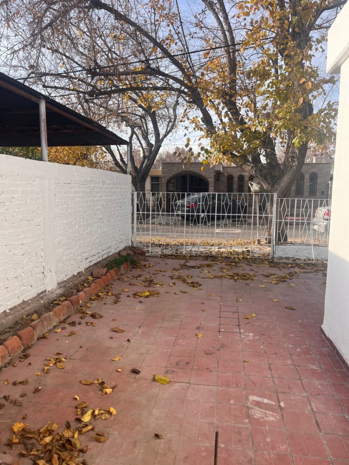 Casa en Alquiler - Guaymallen, Mendoza