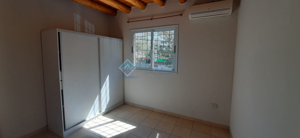 CASA EN VENTA – GODOY CRUZ - OPORTUNIDAD