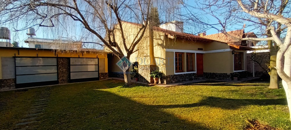 CASA EN VENTA – B° PARAISO I – MAIPU