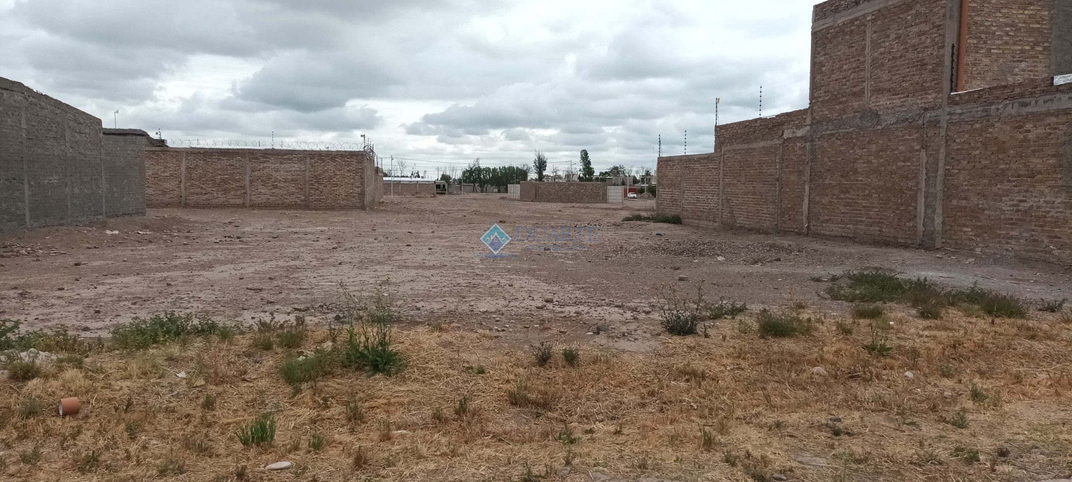 Lote en Venta - Luzuriaga - Maipu