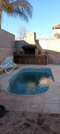 CASA EN VENTA - B° PARAISO I - MAIPU