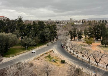 ALQUILER OFICINA - CENTRO 